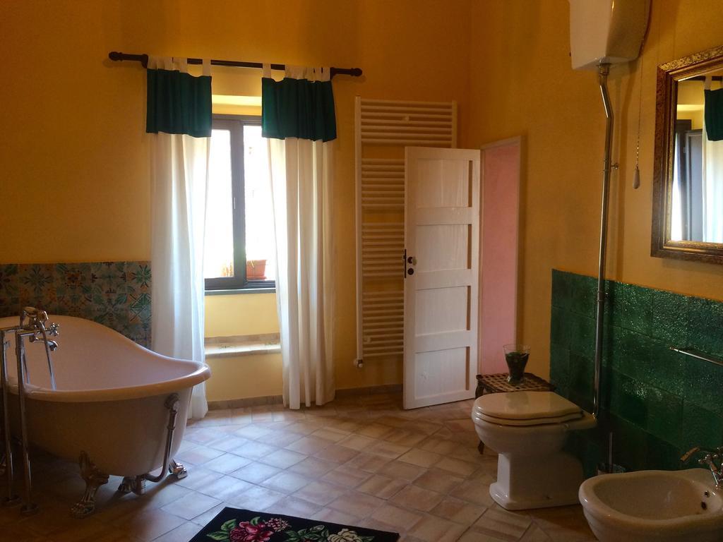 Apartamento Palazzo Cutrufelli Graniti Habitación foto